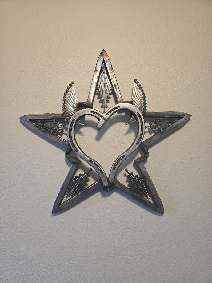 Flying Heart Rail Road Spike Star Raw